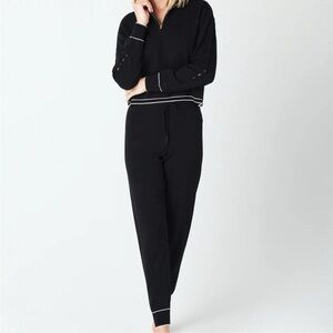 GIGI C wool Black pullover sweater large